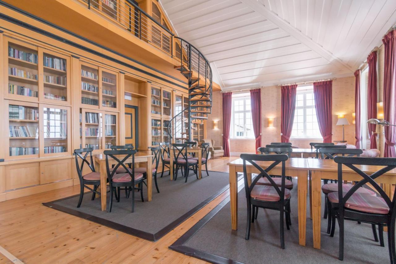 Готель Casa Do Medico De Sao Rafael Сінеш Екстер'єр фото