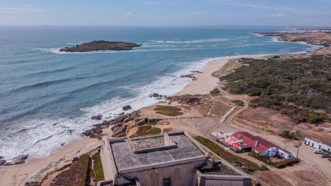 Готель Casa Do Medico De Sao Rafael Сінеш Екстер'єр фото